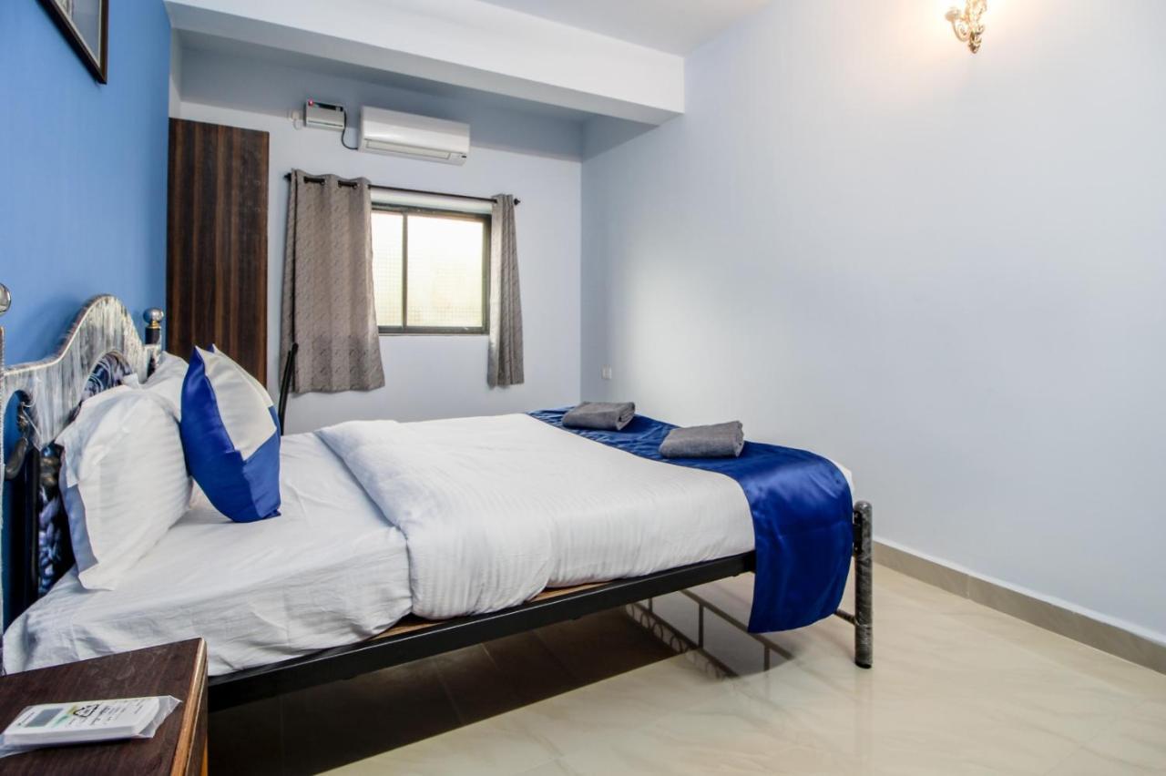Monteiro Towers Hotel Candolim Kültér fotó